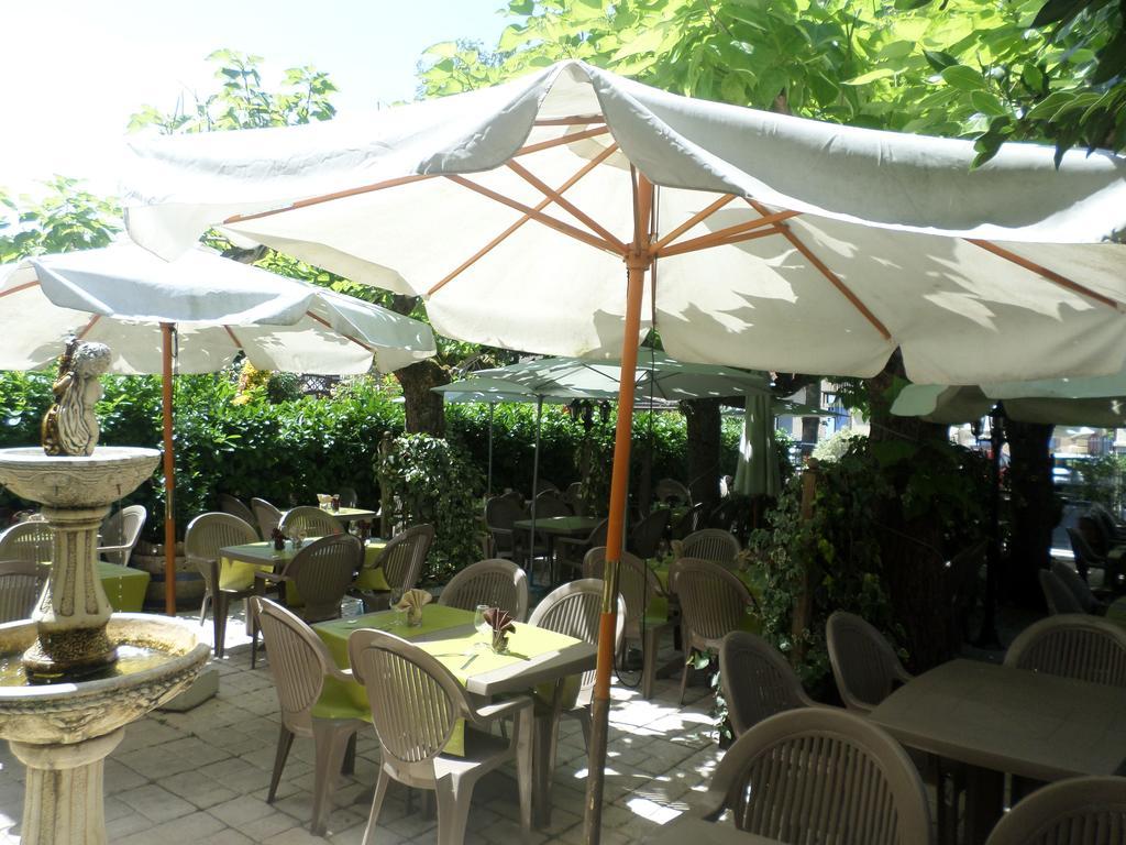 Appart'Hotel Les Tilleuls Saint-Macaire Pokój zdjęcie
