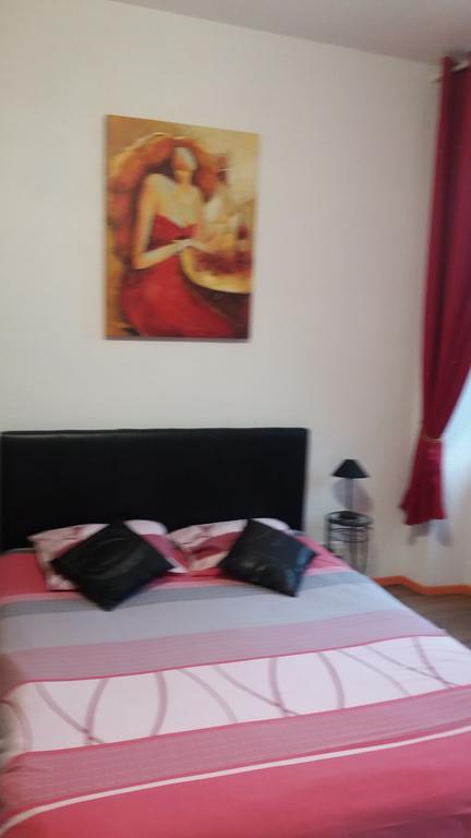 Appart'Hotel Les Tilleuls Saint-Macaire Pokój zdjęcie
